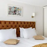 Отель Flavia Heritage Boutique 3*