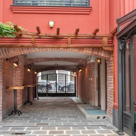 Flavia Heritage Boutique