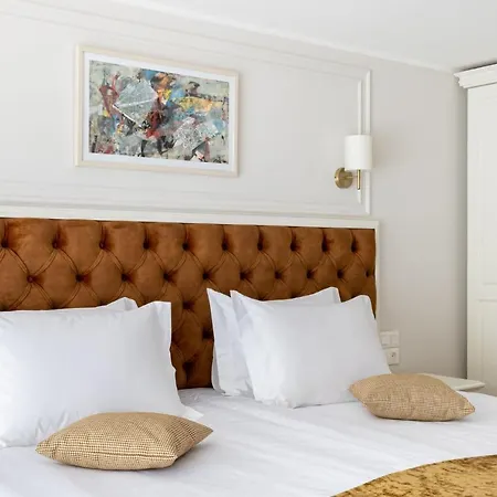 فندق Flavia Heritage Boutique 3*