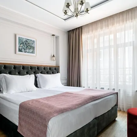 Flavia Heritage Boutique