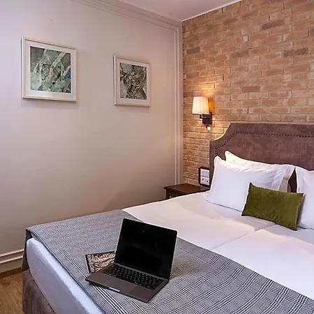 Flavia Heritage Boutique 3*